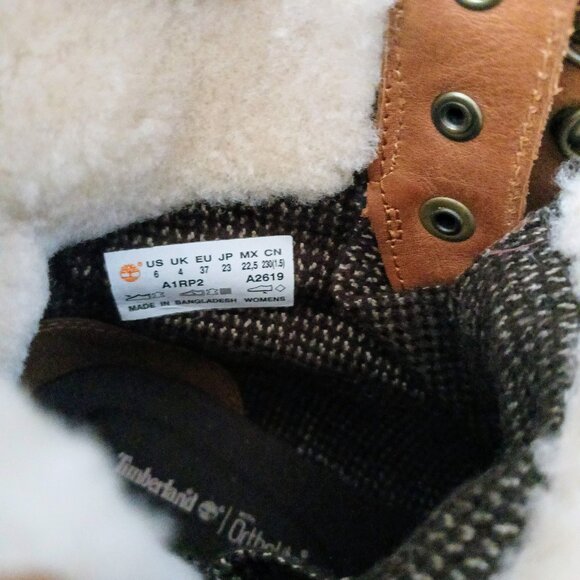 TIMBERLAND Courmayeur Valley Shearling Boots. Size 6 - Picture 5 of 6
